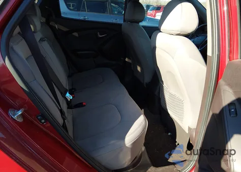 2014 Hyundai Tucson Gls z USA, uszkodzony, nr VIN KM8JT3AF2EU817711